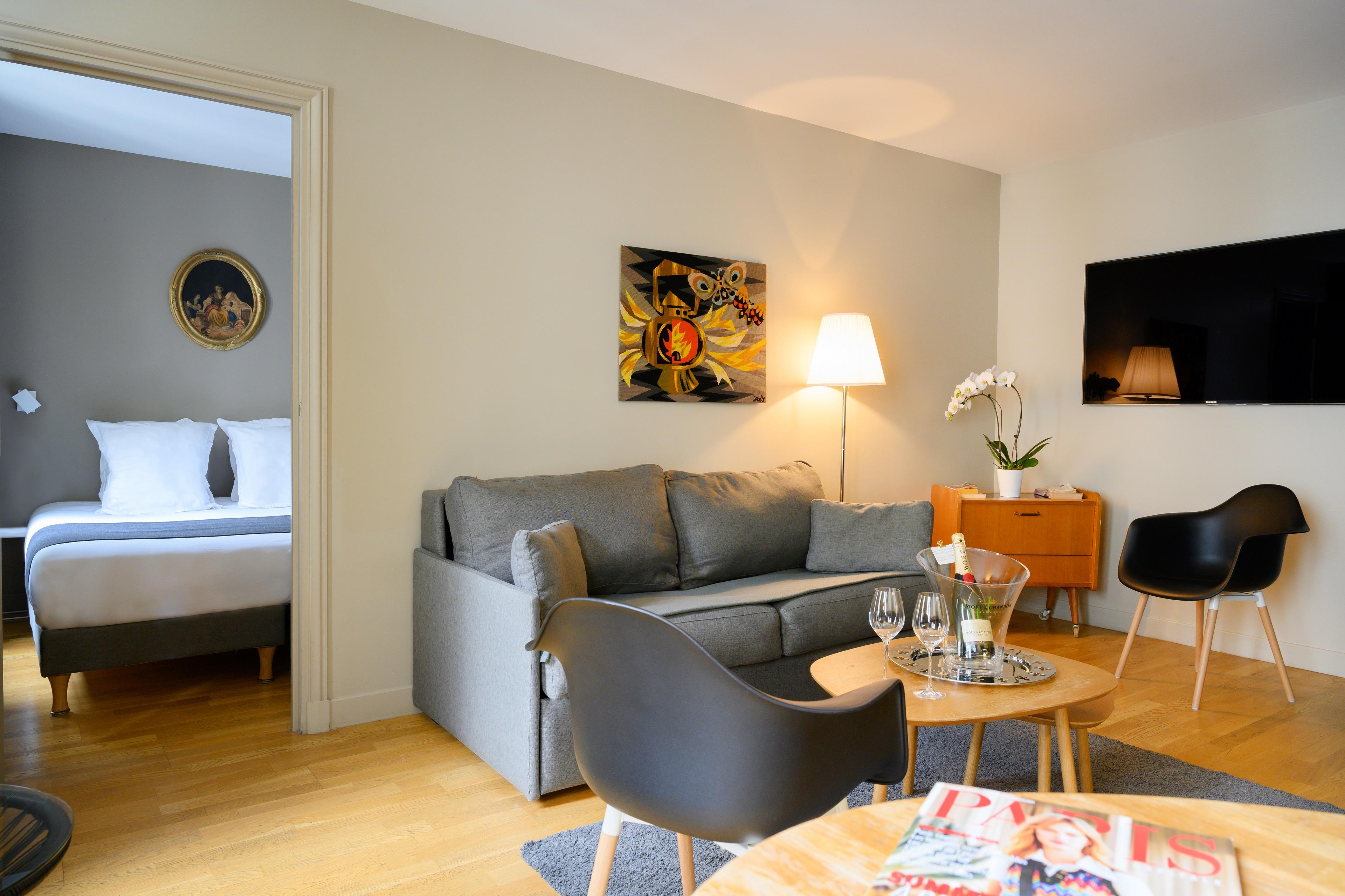 Suites & Hotel Helzear Champs-Elysees Paris Bagian luar foto