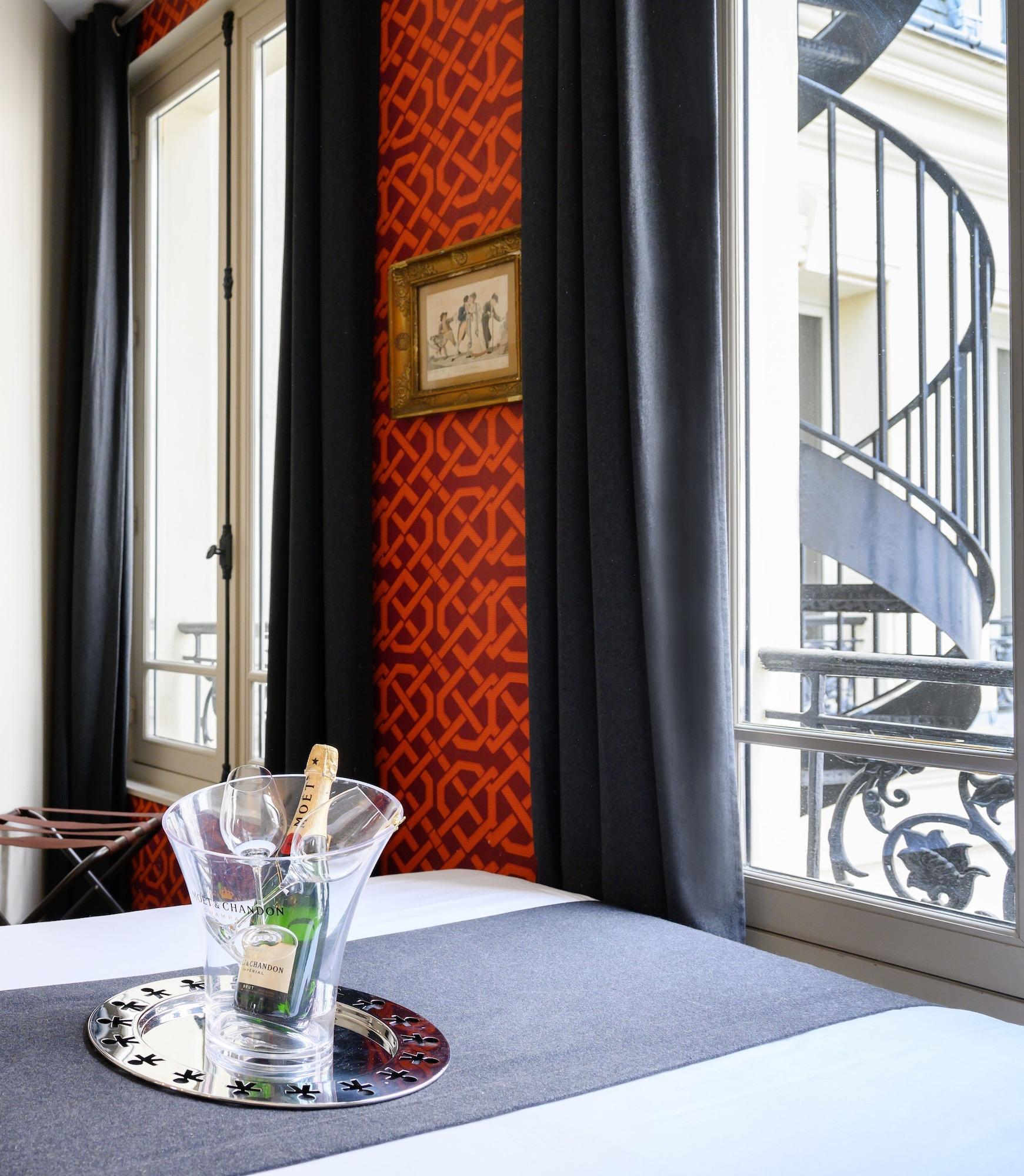 Suites & Hotel Helzear Champs-Elysees Paris Bagian luar foto